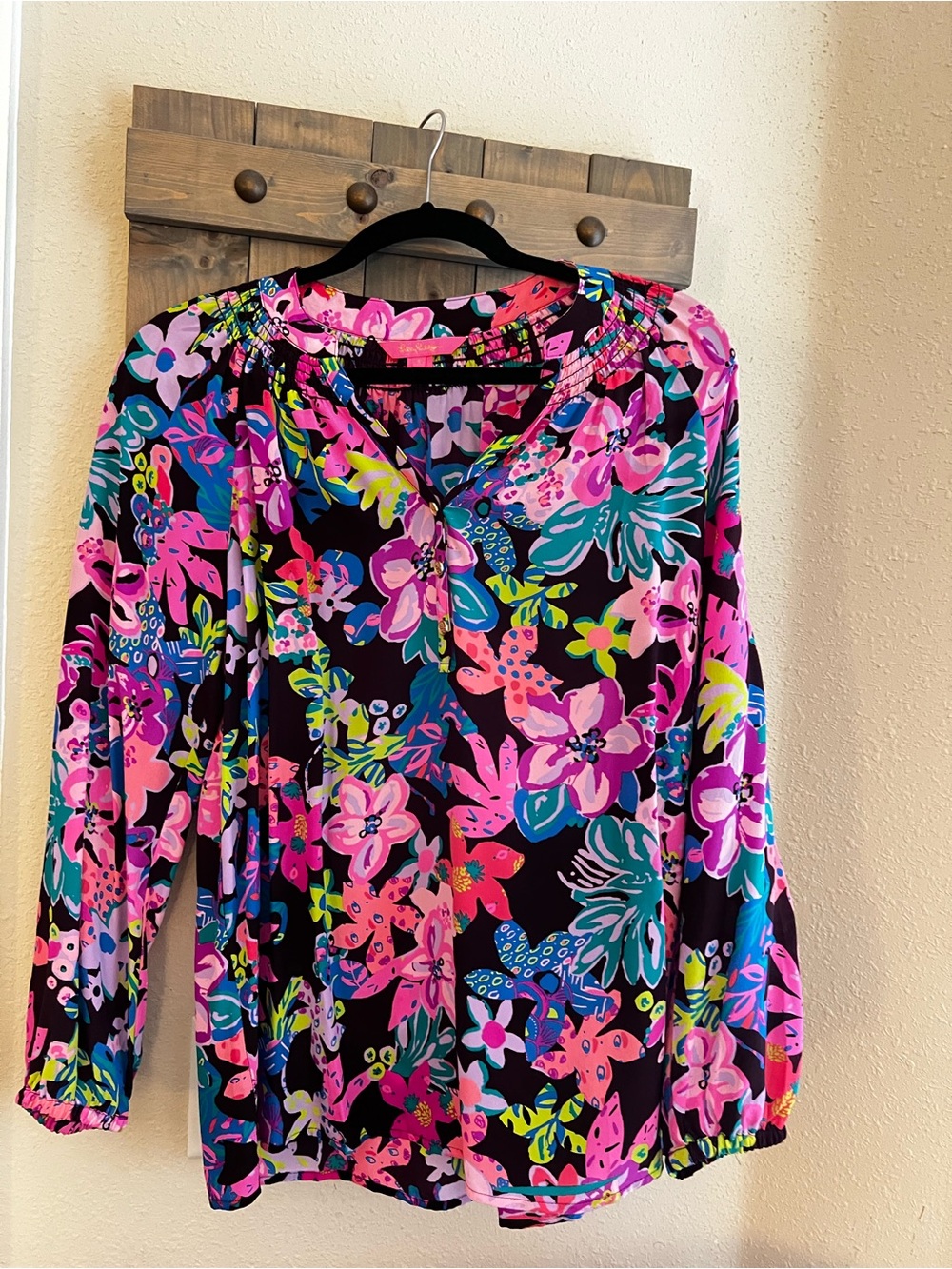 Lilly Pulitzer Floral V-Neck Blouse with Pink & Blue Accents